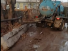 Жители Вольска сняли на видео слив нечистот в реку