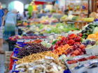 Прокуроры обнаружили просроченные продукты на Центральном рынке в Саратове