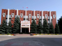 Комиссия Саратовской облдумы рекомендовала досрочно прекратить депутатские полномочия Сергея Курихина