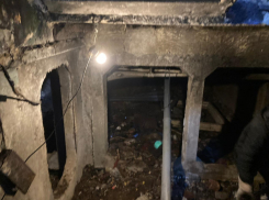 Ночной пожар в энгельсской пятиэтажке — эвакуировано три десятка жильцов