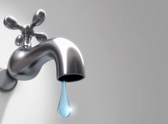 Власти Энгельса объявили о массовом отключении воды в жилых домах и объектах соцсферы