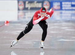 Данила Семериков стал чемпионом России по конькобежному спорту