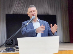 Михаил Орлов: «Есть школы, где вакцинировалось 80% учителей, а есть учреждения, где показатель гораздо меньше»