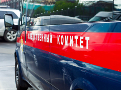 21-летнюю девушку нашли мертвой возле дома на площади Кирова 