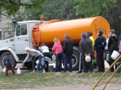 Подвоз воды организуют в Кировском и Ленинском районах Саратова