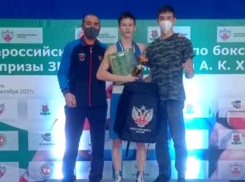 Тимур Казиев стал победителем Всероссийского турнира по боксу среди юниоров