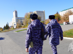 Сотрудники Росгвардии помогли вернуться домой потерявшему память саратовцу