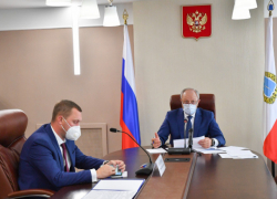 Валерий Радаев призвал использовать нерабочие дни, чтобы привиться от ковида