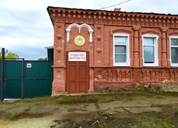 Ребенок в Саратовской области поджег шкаф и ждал героя из детского мультика