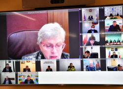 Роспотребнадзор: Коэффициент распространения COVID-19 не позволяет снимать ограничения