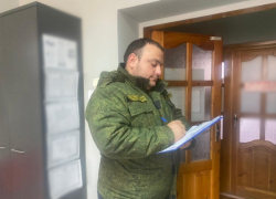 В Саратовской области обнаружено тело 36-летней женщины с множественными колотыми ранами 