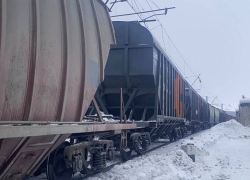 Поезд насмерть сбил пожилого мужчину в Саратове 