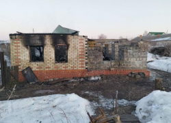 67-летняя женщина погибла при пожаре под Саратовом 