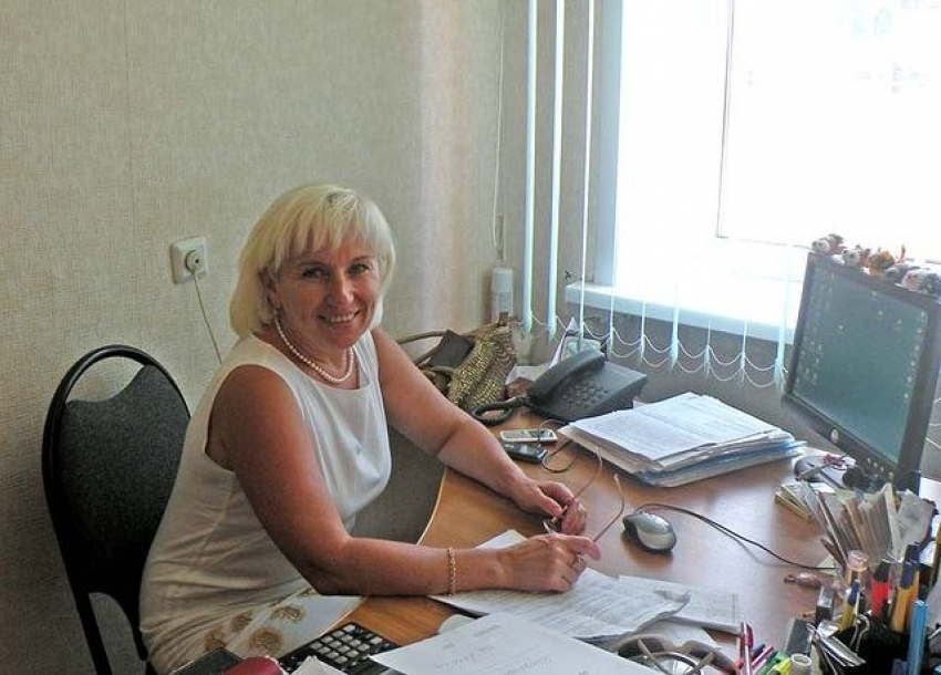 «Активные и самостоятельные не нужны»: Наталью Караман лишили должности зампреда ОП Саратовской области