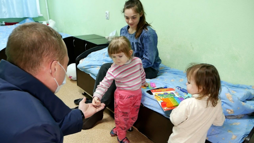 Беженцам из ДНР и ЛНР оформляют гражданство РФ