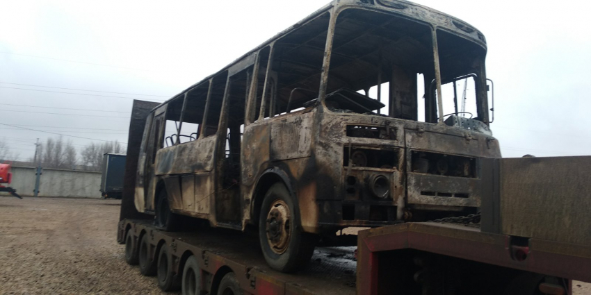 Под Саратовом сгорел пассажирский автобус