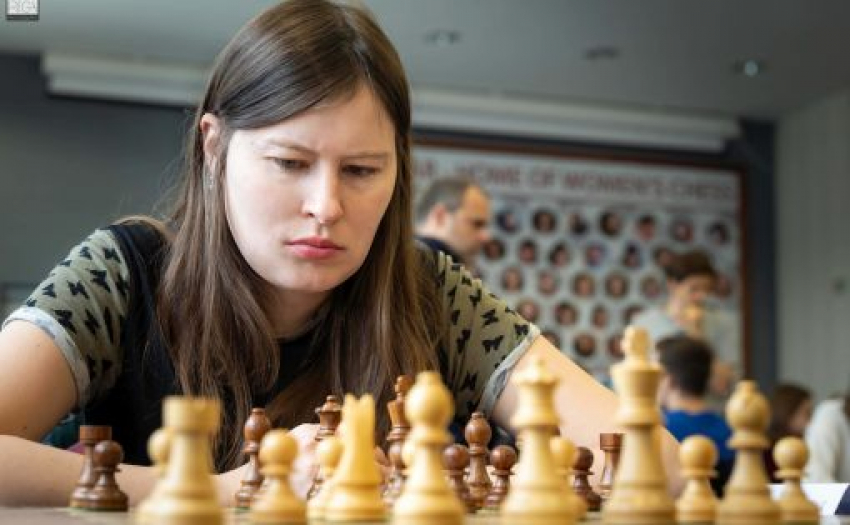 Наталия Погонина выступает в суперфинале чемпионата России по шахматам
