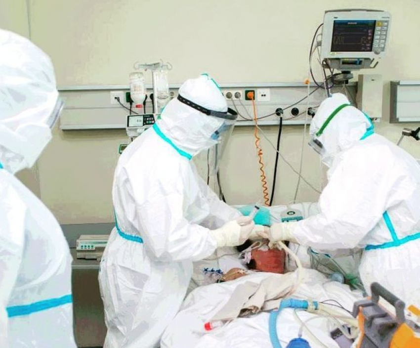 Заболеваемость коронавирусом в Саратовской области: 618 человек за сутки 