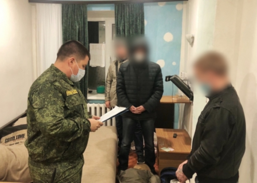 Житель Волгограда забил саратовца до смерти ножкой от стула