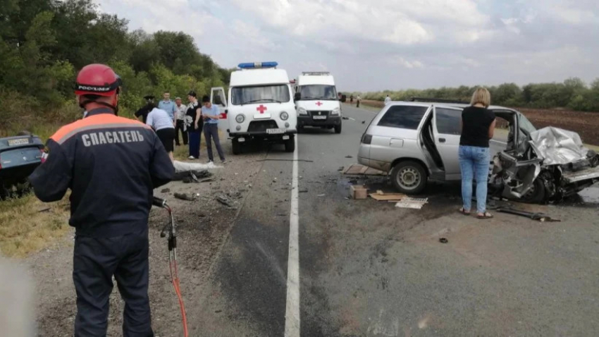 Еще одна жуткая авария в Саратовской области — погибло три человека