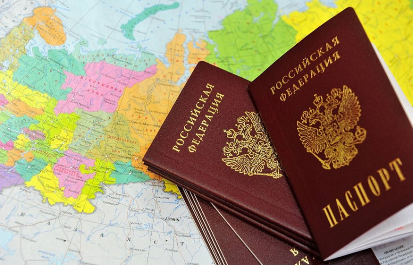 Долгий путь домой: легко ли русскому получить российское гражданство?