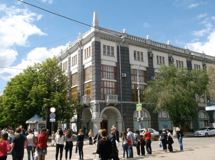 В Саратовской области за сутки ковидом заразились 245 человек: из них 18 детей до 6 лет